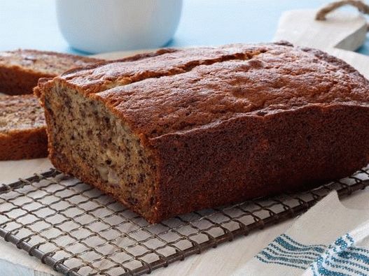 Fotona bananin hljeb sa orasima