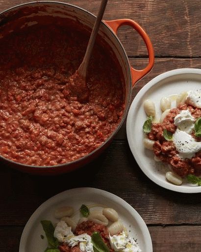 Foto brzi recept za mesni umak Bolonjeze za tjesteninu