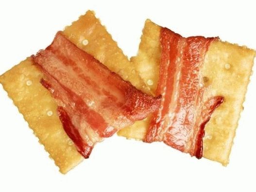 Krekeri sa umakom od slanine