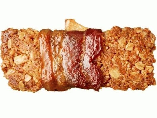 Muesli bar umotan u slaninu