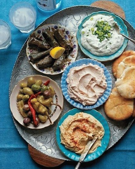 Fotografija Dolme (punjeni kupus od grožđa)