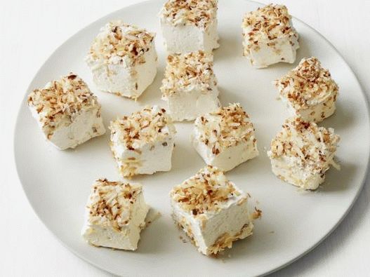 Foto domaći marshmallows sa kokosom