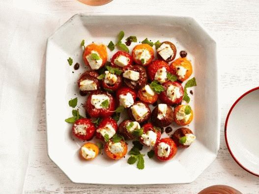 Foto punjeni Cherry Tomatoes