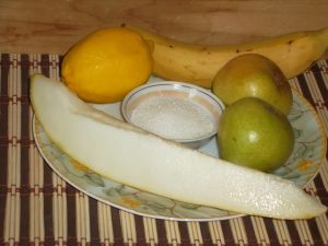 Voćna salata s dinje