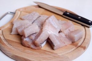 Osoliti u tijestu za sir