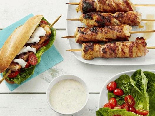 Foto klub sendvič sa ćuretinom