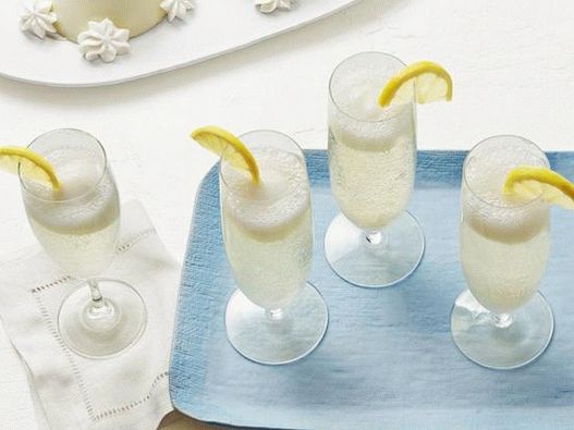 Foto prosecco koktel sa limunom sorbet