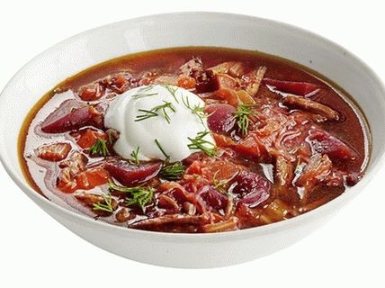 Foto crveni goveđi borsch