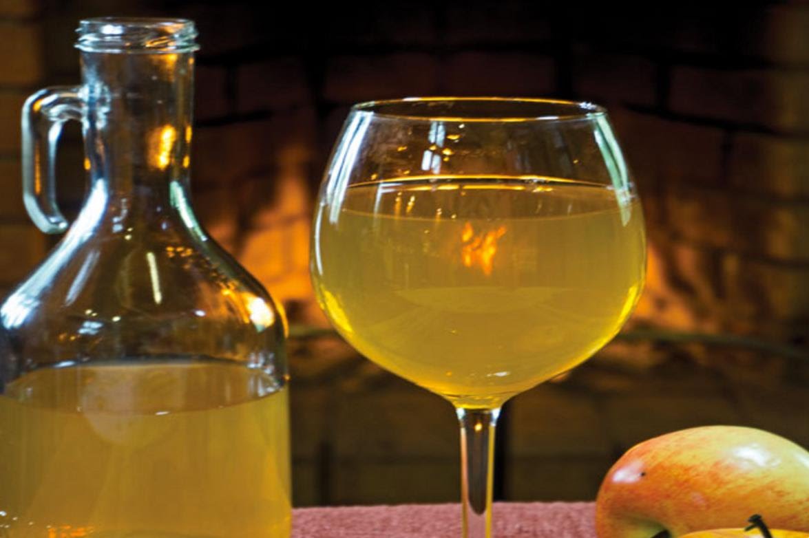 Ojačano jabučno vino