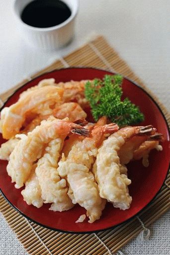 Foto škampe u tempura tijestu sa umakom od dip