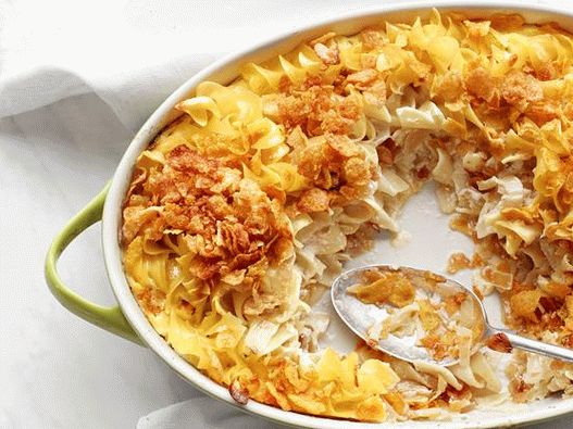 Foto Kugel (svečana kasa s rezancima)