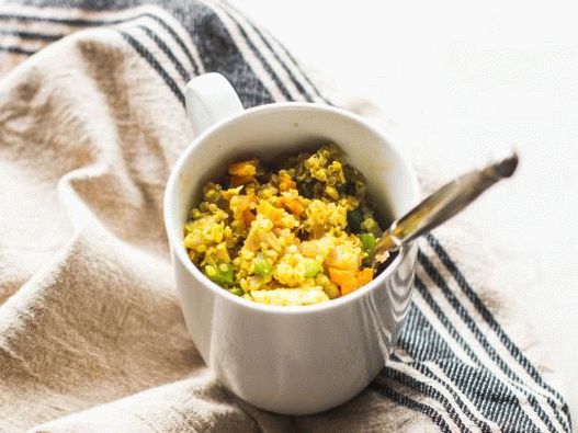 Fotografija Quinoa i Curry Chicken