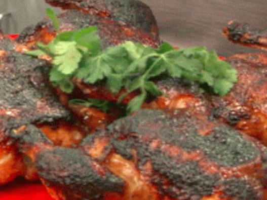 Foto piletina sa začinima Garam Masala u javorovoj-tamarind glazuri