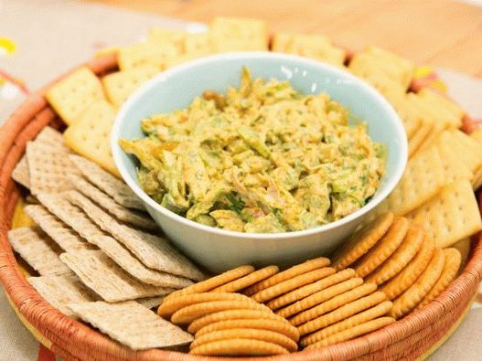 Foto pileći umak s grožđicama i curryjem
