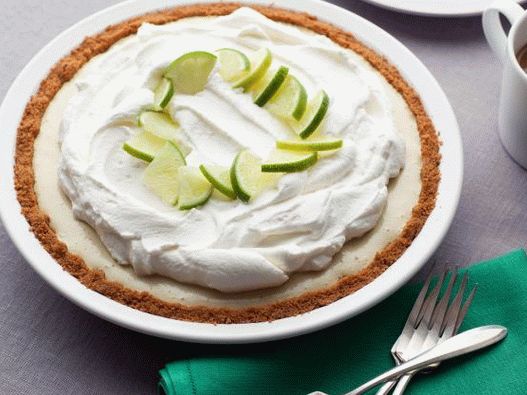Foto vapnena torta sa kondenzovanim mlekom bez pečenja