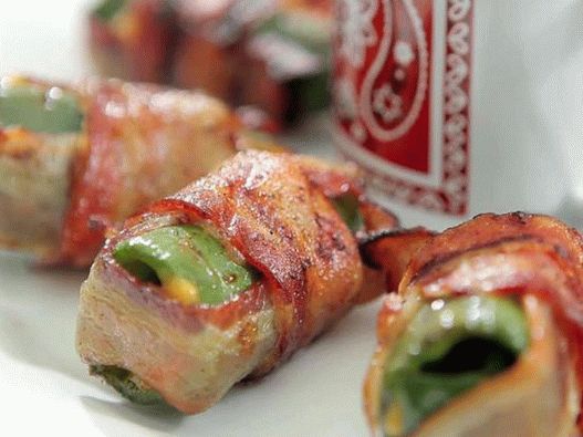 Fotografija jela - Čili papar i sir umotan u slaninu