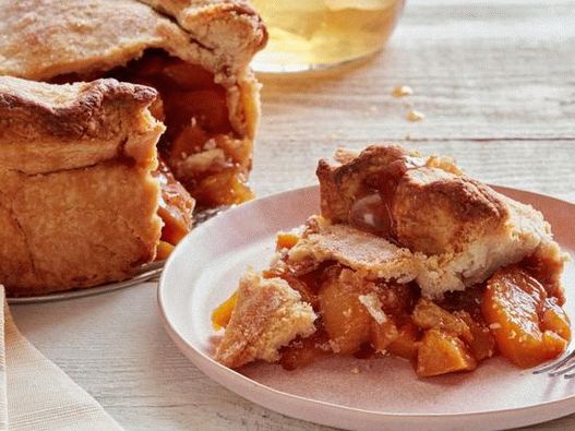 Fotografija jela - zatvorena kolač sa svježim breskvama