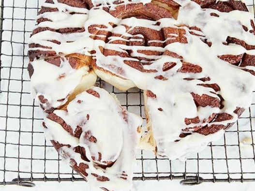 Fotografija posuđa - rolice cimeta