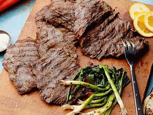 Biftek na žaru u marinadi od piva