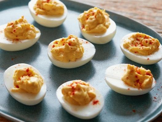 Đavola jaja (punjena jaja)