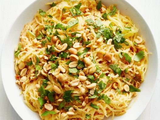 Fotografija jela - tikvice od špageta sa umakom od kikirikija