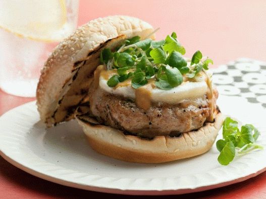 Turska kotleta za hamburger Turska kotleta za hamburger