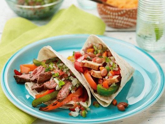 Fajitas na roštilju s dvije vrste punjenja