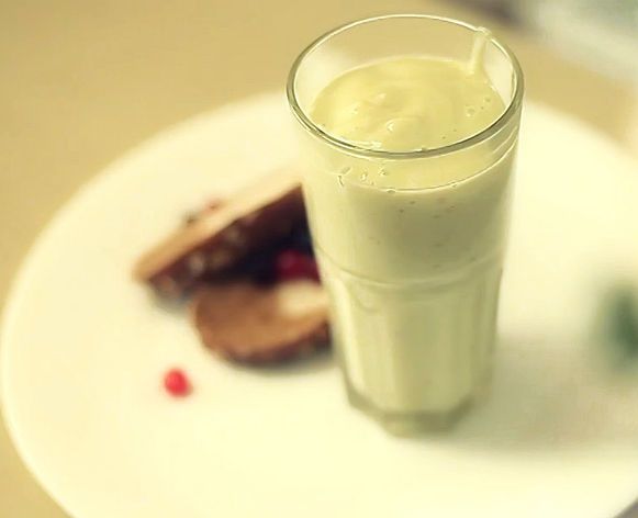 Mliječni voćni smoothie
