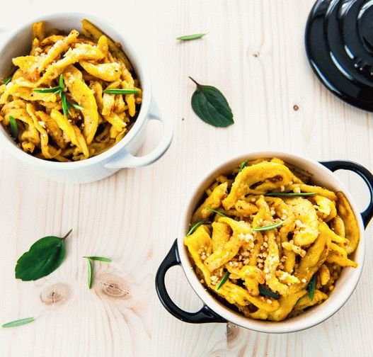 Foto njemačka tjestenina s jajima