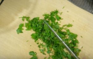 Nemačka krompir salata sa lovačkim kobasicama - 4