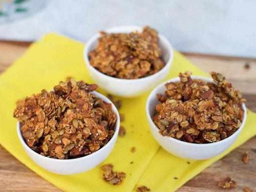 Foto zobeno brašno s niskim udjelom ugljika, granola