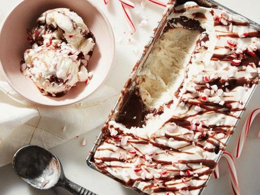 Mentin sladoled sa marshmallowom