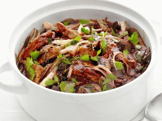 Fotografija jela - Ragout sa svinjetinom i komorom