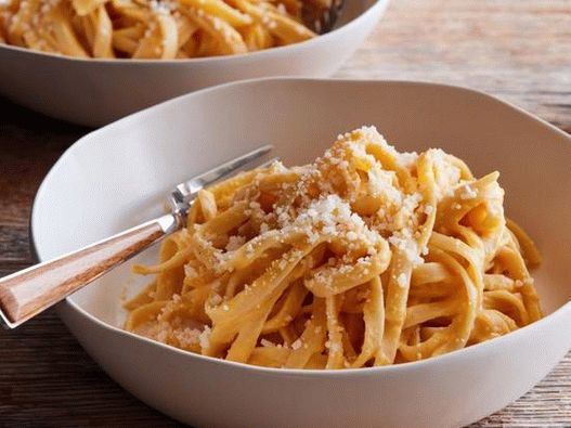 Fotografija jela - Pasta Alfredo sa bundevom muškatnim oraščićem