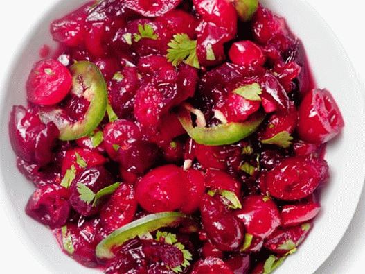Foto začinjena salsa sa brusnicama
