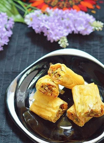 Fotografija Baklava u obliku peciva