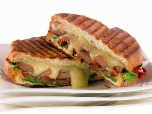 Fotografija Paninija sa ribljeg odrezaka