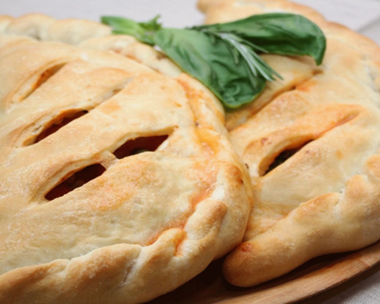 Pizza Calzone sa povrćem