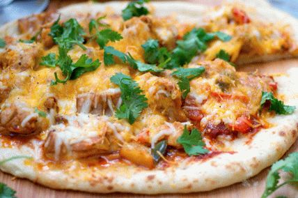 Pileća piletina sa roštilja na pici