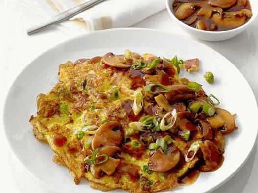 Kineski omlet fu-yang sa umakom od gljiva