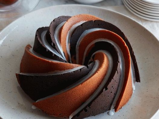 Fotografija jela - Cupcake sa čokoladno-vanilija spiralama