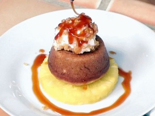 Foto svečani muffin od banane i kokosa