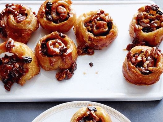 Foto jednostavne lepljive lisnato pecivo