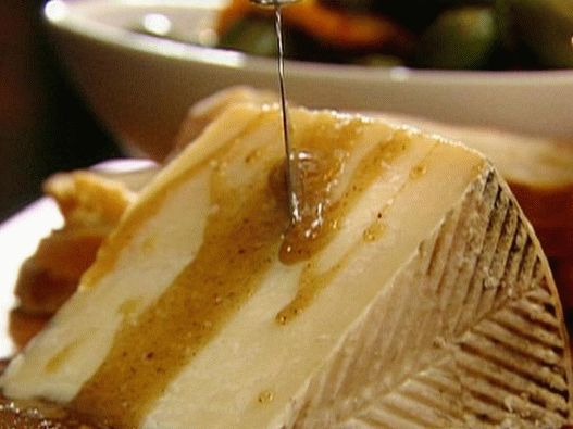 Fotografija jela - španski sir i tapas meda