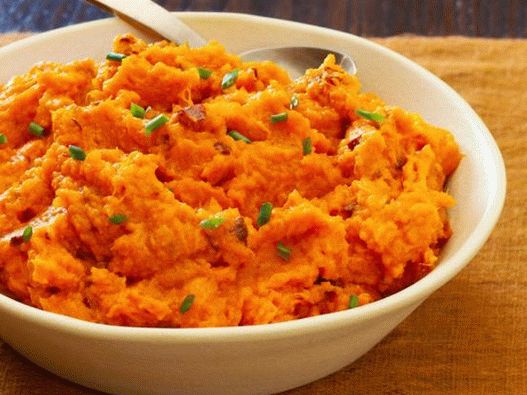 Pikantni pire od slatkog krompira