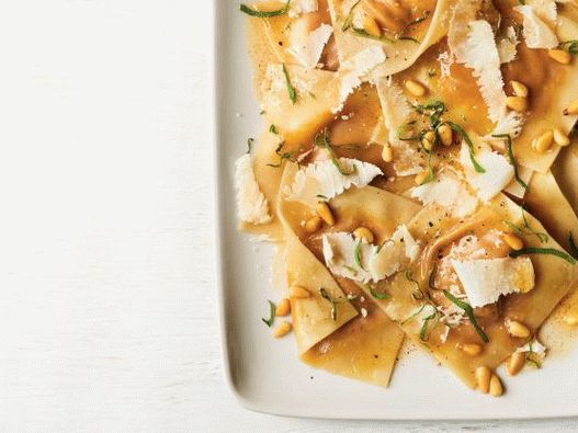Fotografija Raviolija s bundevom od tijesta za wontons