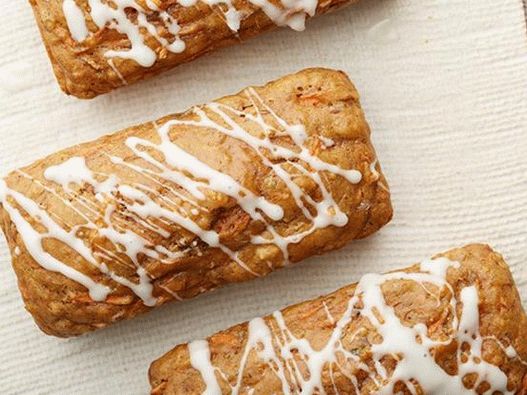 Mini muffini od šargarepe u glazuri od sira