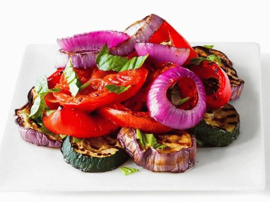 Povrće na roštilju pečeno ratatouille