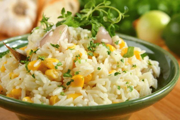 Pirinač sa kukuruzom