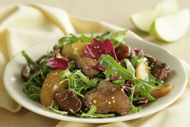 Salata od pileće jetre